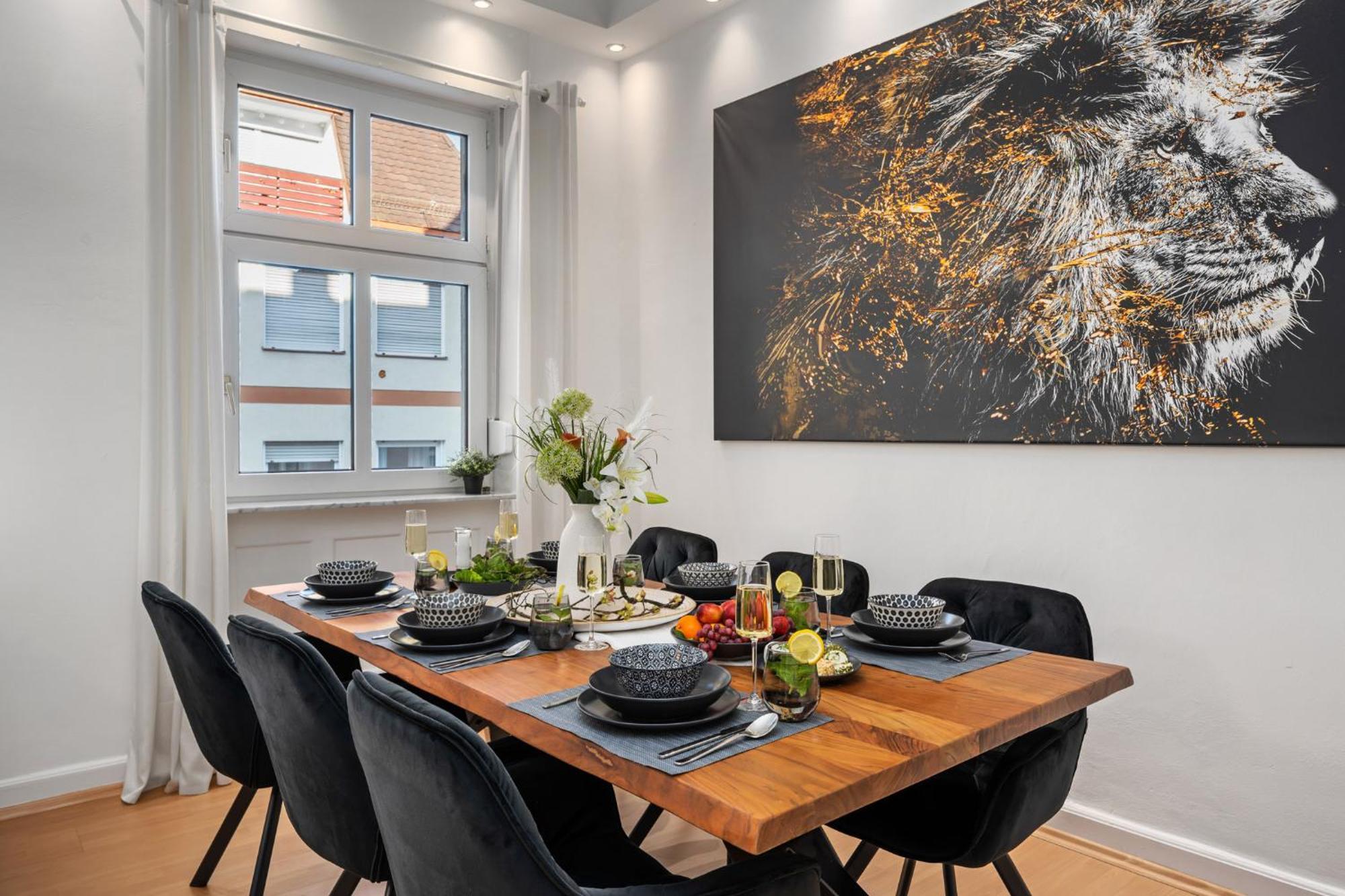 Blassdoerfer - Modernes In Bester Lage Und 93 Qm2 Apartment