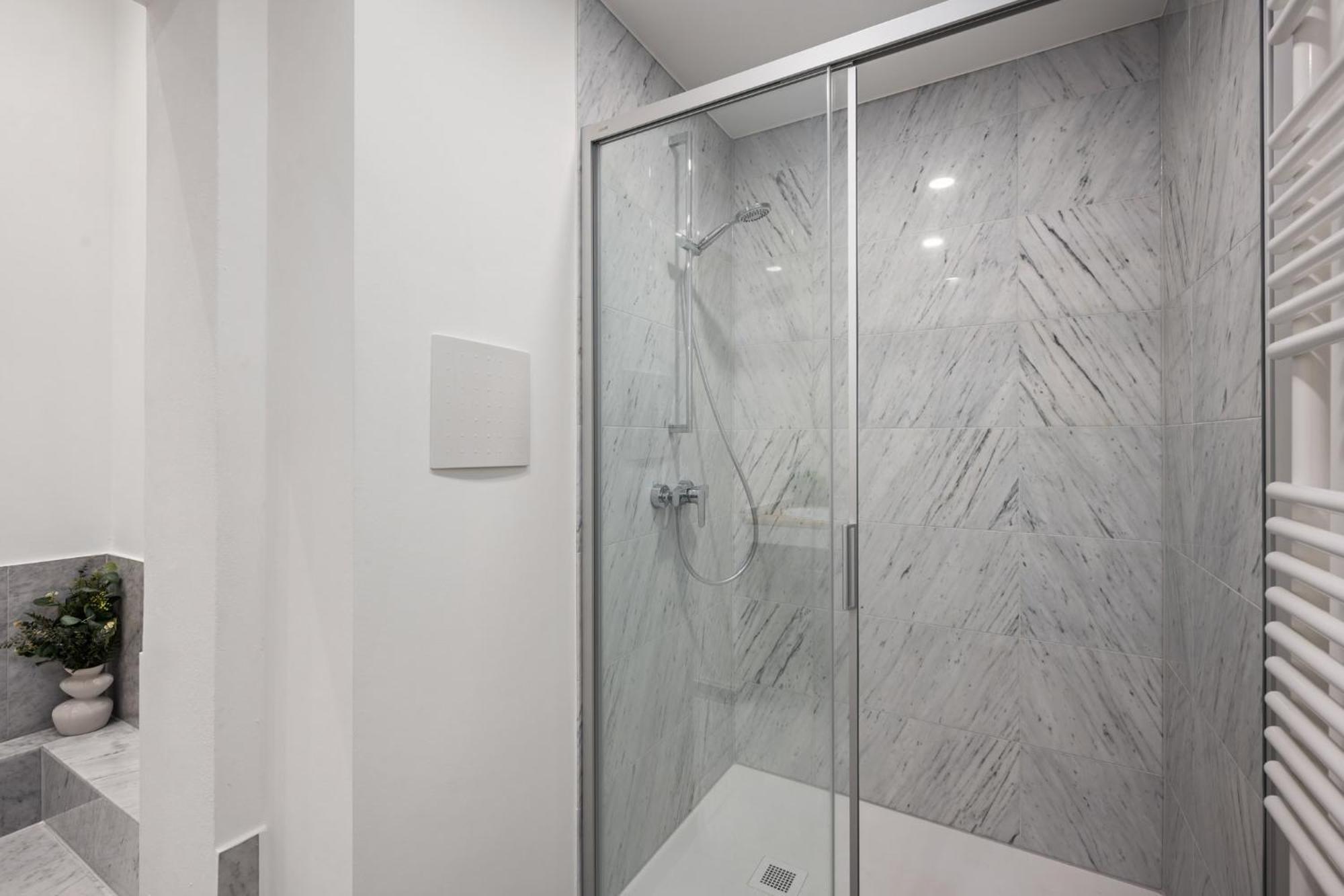 Blassdoerfer - Modernes In Bester Lage Und 93 Qm2 Apartment